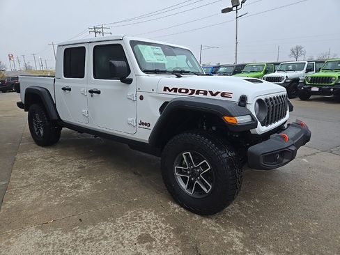 New 2026 Jeep Gladiator Mojave image 13