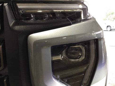 New 2024 GMC Canyon AT4X image 10