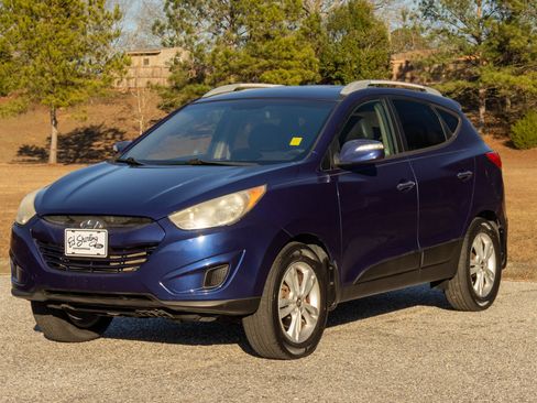 Used 2012 Hyundai Tucson GLS image 3