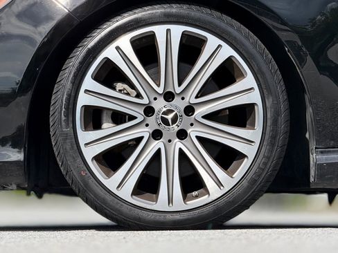 Used 2018 Mercedes-Benz CLA 250 image 18
