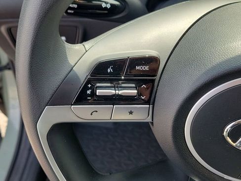Used 2022 Hyundai Santa Cruz SE FWD image 19