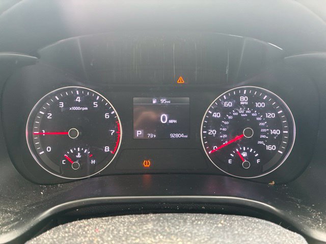 Used 2021 Kia Forte LXS FWD image 2
