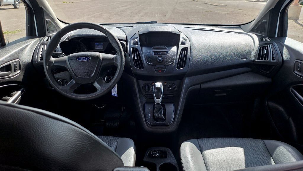 Used 2015 Ford Transit Connect XL FWD image 28