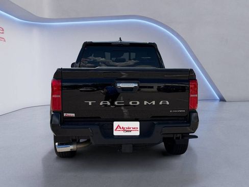 Used 2024 Toyota Tacoma Limited AWD/4WD image 4