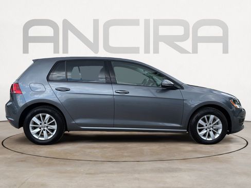 Used 2016 Volkswagen Golf S FWD image 11