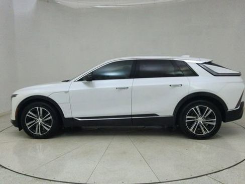 Used 2024 Cadillac Lyriq Luxury image 70