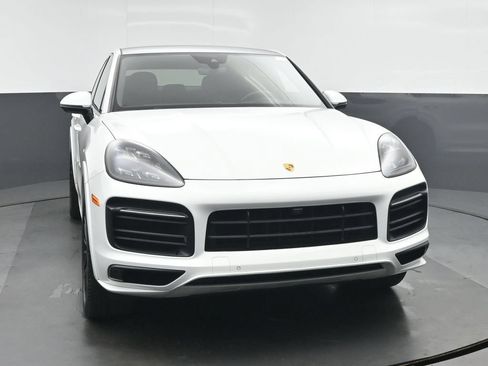 Used 2021 Porsche Cayenne GTS AWD/4WD image 8