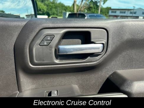 Used 2023 Chevrolet Silverado 1500 Custom Trail Boss w/ LPO, Dark Essentials Package AWD/4WD image 39