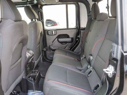 Certified 2023 Jeep Gladiator Rubicon image 20