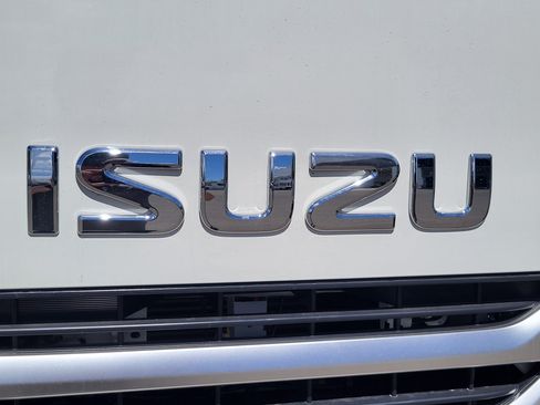 New 2026 Isuzu FTR RWD image 11