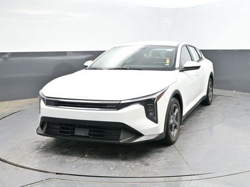 Used 2025 Kia K4 FWD image 5