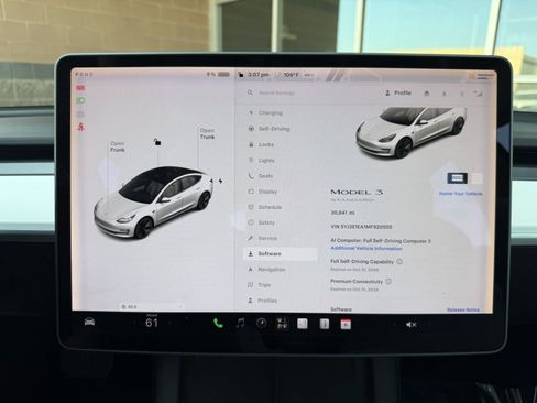 Used 2021 Tesla Model 3 Standard Range Plus RWD image 21