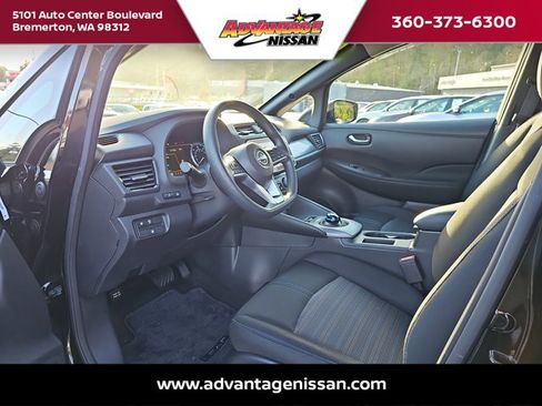Used 2023 Nissan Leaf S image 17