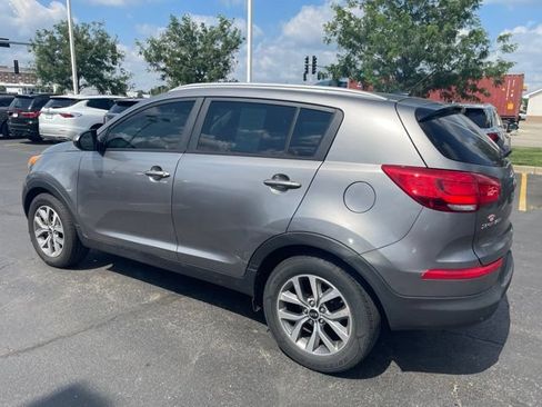 Used 2016 Kia Sportage LX w/ LX Popular Package FWD image 3