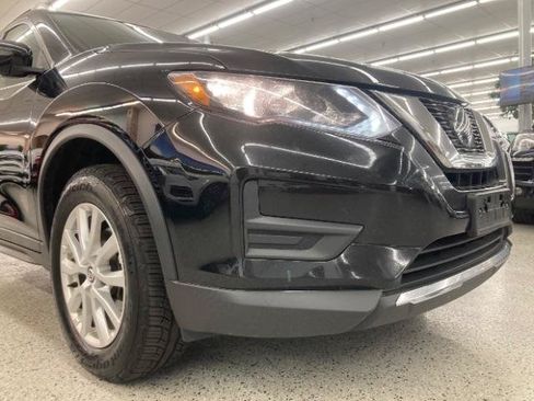 Used 2020 Nissan Rogue SV AWD/4WD image 39