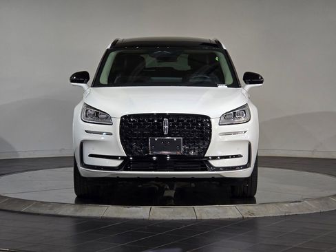 New 2026 Lincoln Corsair Reserve image 10