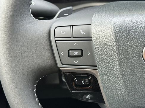 New 2026 Toyota Camry Hybrid image 27