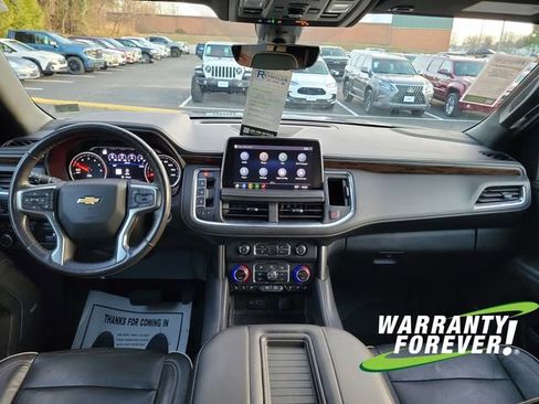 Used 2021 Chevrolet Tahoe Premier w/ Premium Package image 10