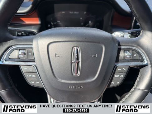 Used 2021 Lincoln Nautilus Reserve w/ Monochromatic Package image 26