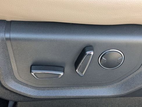 Used 2024 Ford Expedition Max Limited RWD image 15