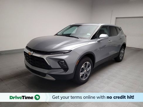 Used 2024 Chevrolet Blazer LT FWD image 1