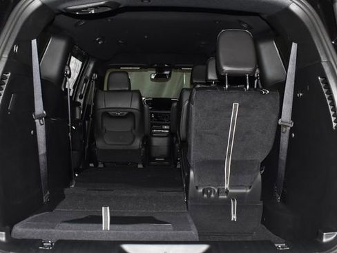 New 2026 Chrysler Pacifica Select w/ S Appearance Package image 34