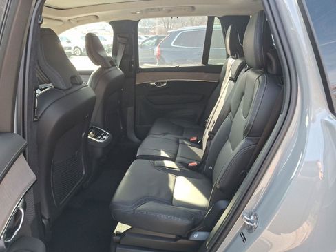 New 2026 Volvo XC90 B6 Ultra w/ Lounge Package image 6