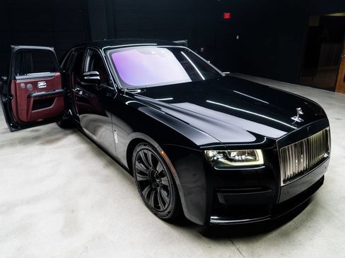 Used 2021 Rolls-Royce Ghost AWD/4WD image 10