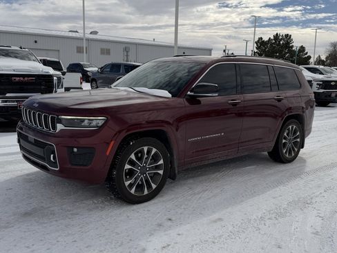 Used 2022 Jeep Grand Cherokee L Overland w/ MOPAR Finishing Package image 7