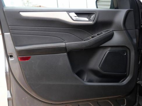 Used 2021 Ford Escape SEL AWD/4WD image 17