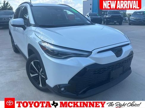 Used 2023 Toyota Corolla Cross AWD Hybrid w/ Convenience Package image 1
