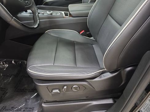 Used 2023 Cadillac Escalade Premium Luxury w/ LPO, Floor Liner Package image 29