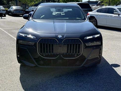 New 2026 BMW 760i xDrive w/ Executive Package AWD/4WD image 8