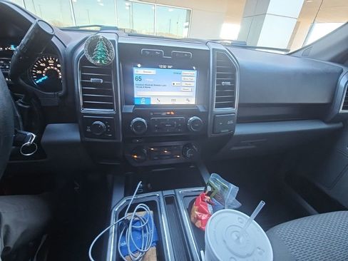 Used 2017 Ford F150 XLT w/ Equipment Group 302A Luxury image 21