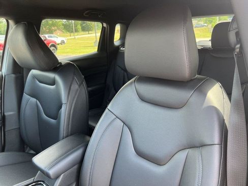 New 2026 Jeep Compass Limited AWD/4WD image 9