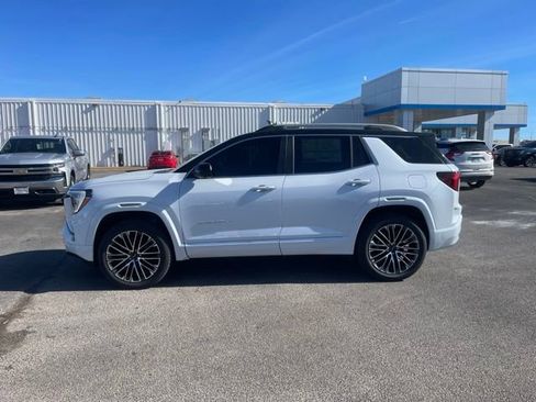 Used 2026 GMC Terrain Denali AWD/4WD image 8