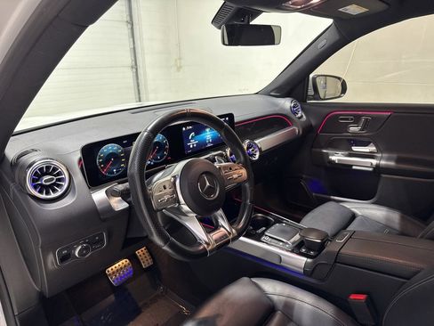Used 2021 Mercedes-Benz GLB 35 AMG 4MATIC w/ Premium Package image 11