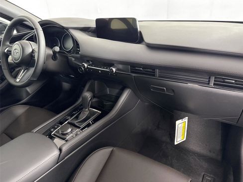 New 2026 MAZDA MAZDA3 Hatchback w/Premium Plus Pkg AWD/4WD image 41