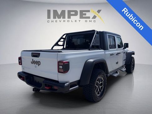 Used 2024 Jeep Gladiator Rubicon w/ Technology Group AWD/4WD image 5