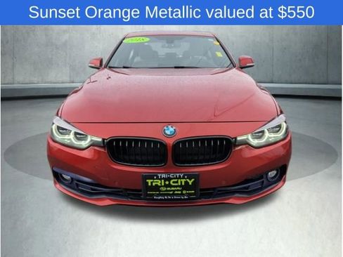 Used 2018 BMW 330i xDrive Sedan AWD/4WD image 11