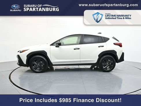 Used 2024 Subaru Crosstrek 2.0i w/ Crosstrek Mirror Package image 4