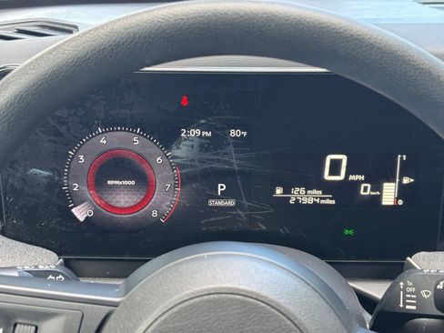 Used 2025 Nissan Kicks SV AWD/4WD image 33