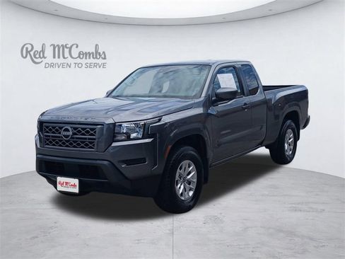Used 2024 Nissan Frontier SV w/ Technology Package RWD image 1