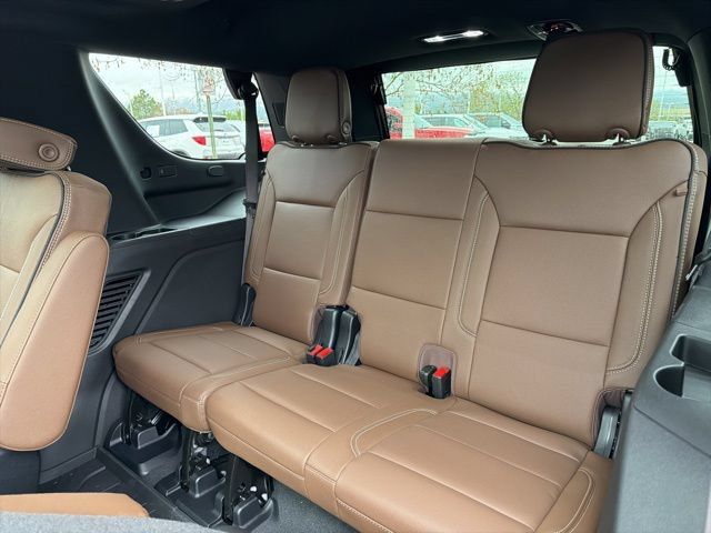 New 2026 Chevrolet Tahoe High Country AWD/4WD image 9
