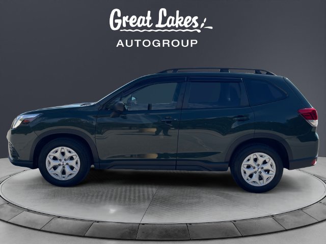 Used 2024 Subaru Forester AWD/4WD image 2