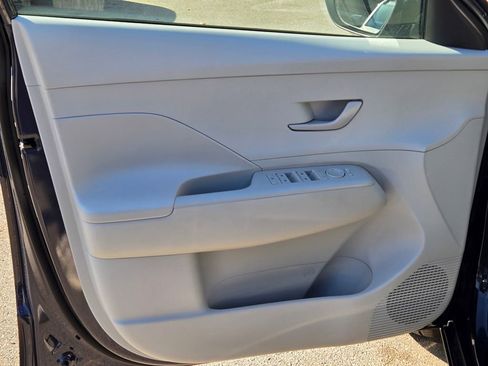 Certified 2025 Hyundai Kona SEL image 27