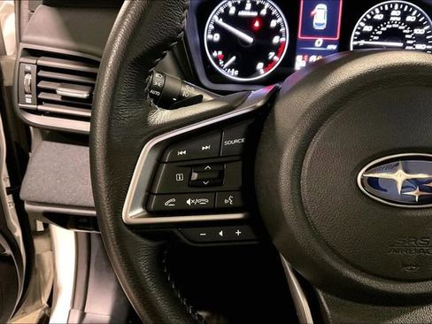 Used 2023 Subaru Outback Premium image 18