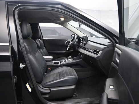 Used 2024 Mitsubishi Outlander SE image 30