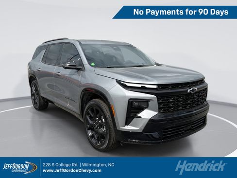 New 2026 Chevrolet Traverse RS FWD image 1