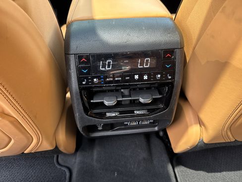 Certified 2025 Jeep Grand Cherokee L Summit AWD/4WD image 28